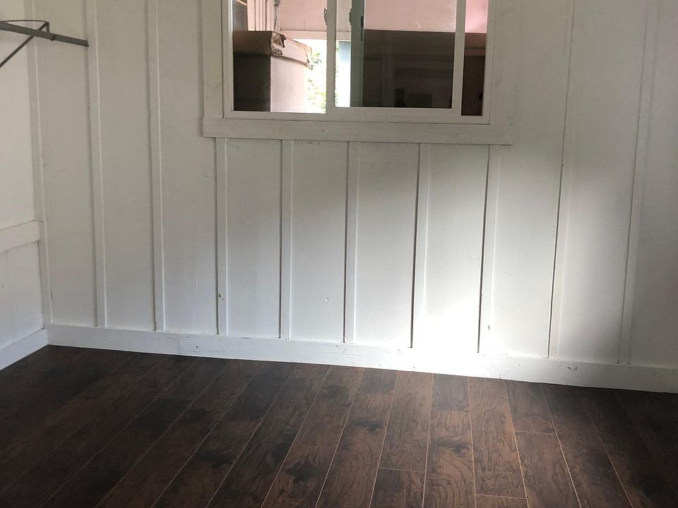 2nd image of 918 Makahiki Way #B