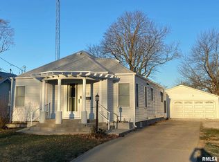 413 Taft St, Taylorville, IL 62568
