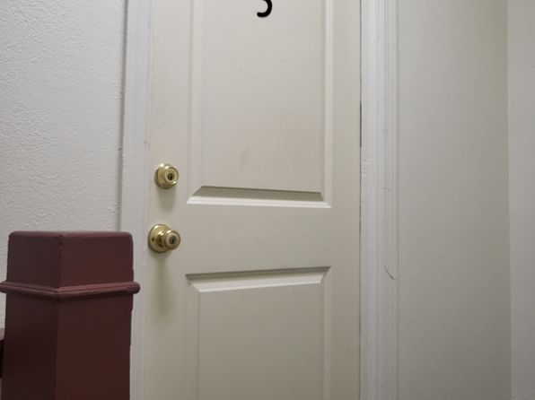 160 Main St APT 3
