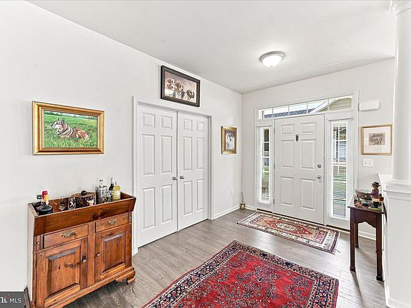 4th image of 143 Rose View Dr