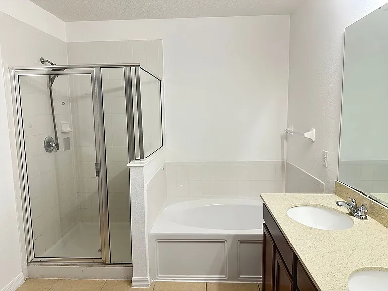 477 Kestrel Dr — Photo 11