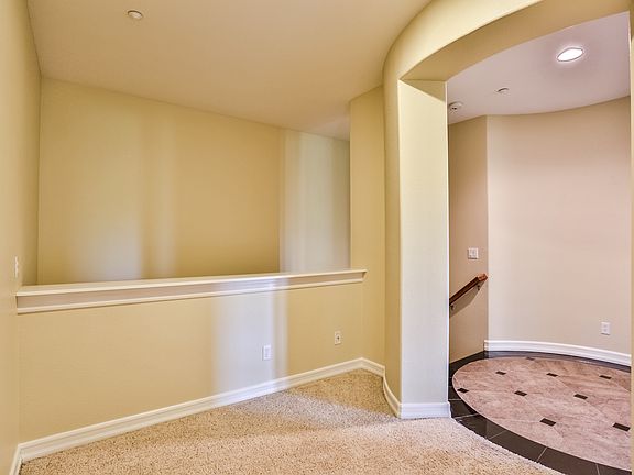 4th image of 2774 Piantino Cir