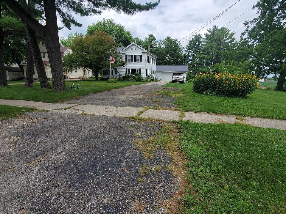 308 E Main St, Montfort, WI 53569 Zillow