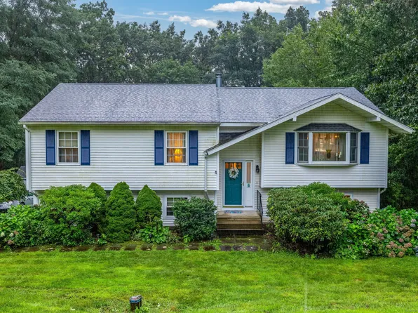 7 Richard Avenue, Wolcott, CT 06716