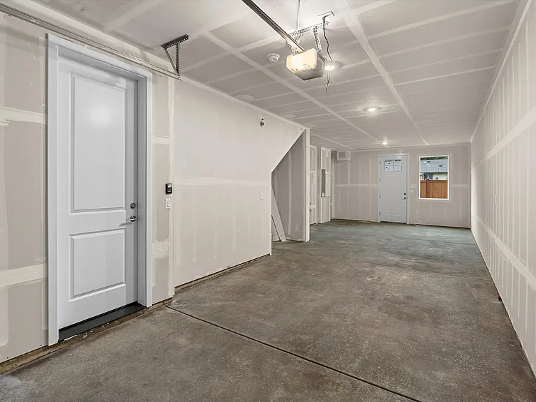626 164th St SW #H2 — Photo 32