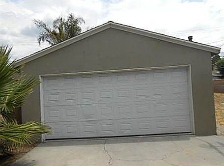 3rd image of 4875 Sepulveda Ave