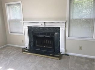 147 Lowell St #1, Peabody, MA 01960