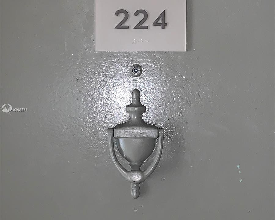 1st image of 6215 W 20th Ave APT 224