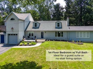 950 Manor Ln, Southampton, PA 18966