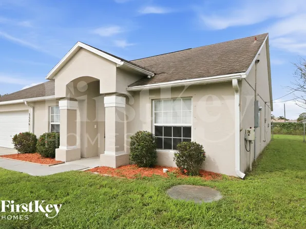 3526 SW Rosardo St, Port Saint Lucie, FL 34953