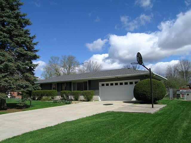 1st image of 25659 Meadow Oak Ln