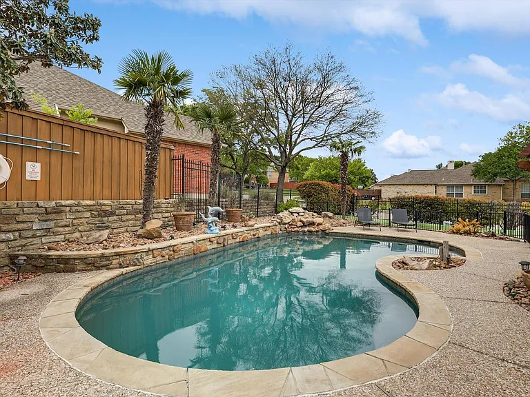 4205 Vista Creek Dr — Photo 48