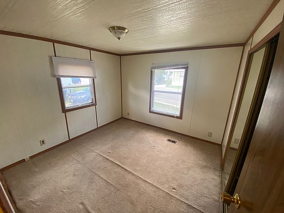 4th image of 3200 King Ave W #28GW