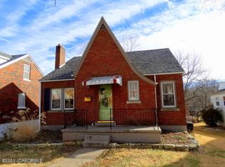 807 Houchin St, Jefferson City, MO 65101