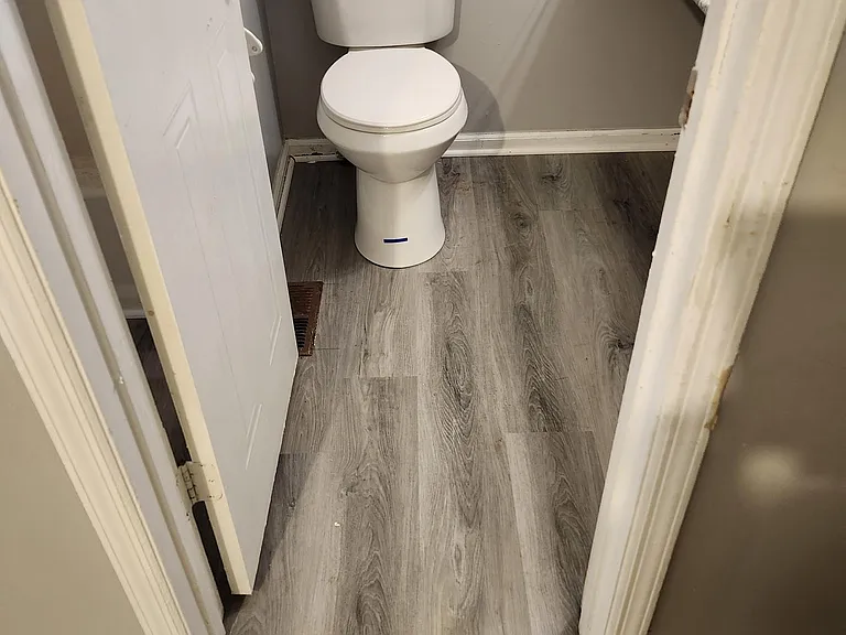7000 Brentwood Ct #B — Photo 11
