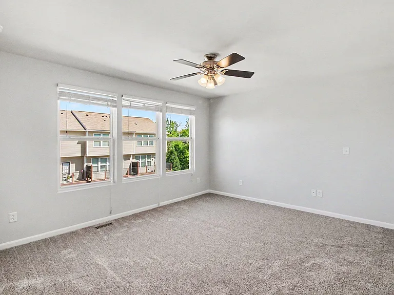 44510 Ellery Ln — Photo 7