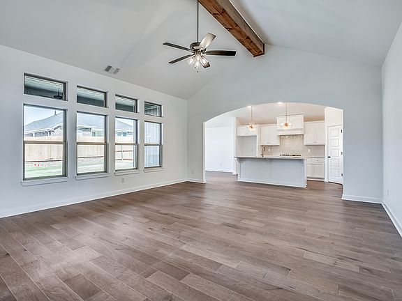 5th image of 15909 Bison Dr