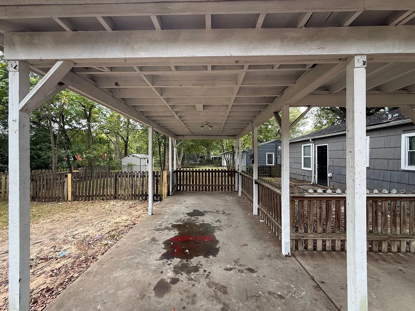 3 bed, 1.0 bath, 944 sqft, $999 — Photo 3