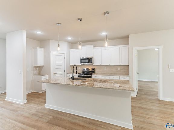 5th image of 6413 Creighton Ave NW