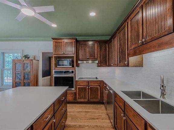 2nd image of 1400 McWilliams Rd SW