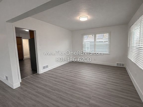 4th image of 635 E Warnock Ave Unit A