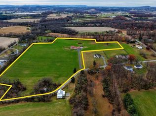 130 Troxel Rd, Shoemakersville, PA 19555