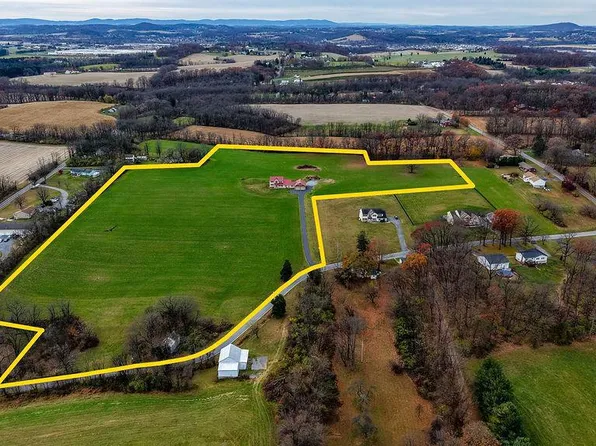 130 Troxel Rd, Shoemakersville, PA 19555