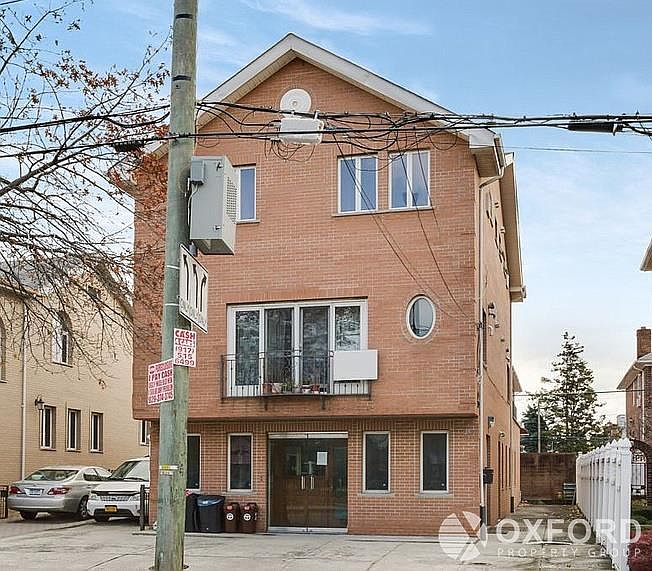 1st image of 269 Bay 8th St #1A