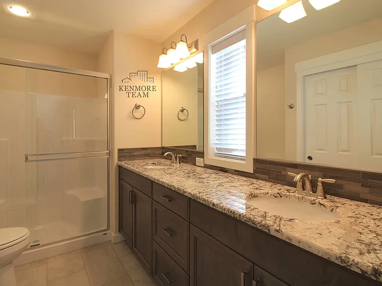 3228 S Jefferson Pl — Photo 7