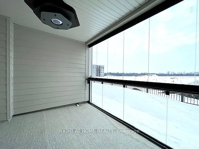 15 Kneeshaw Dr #102 — Photo 10