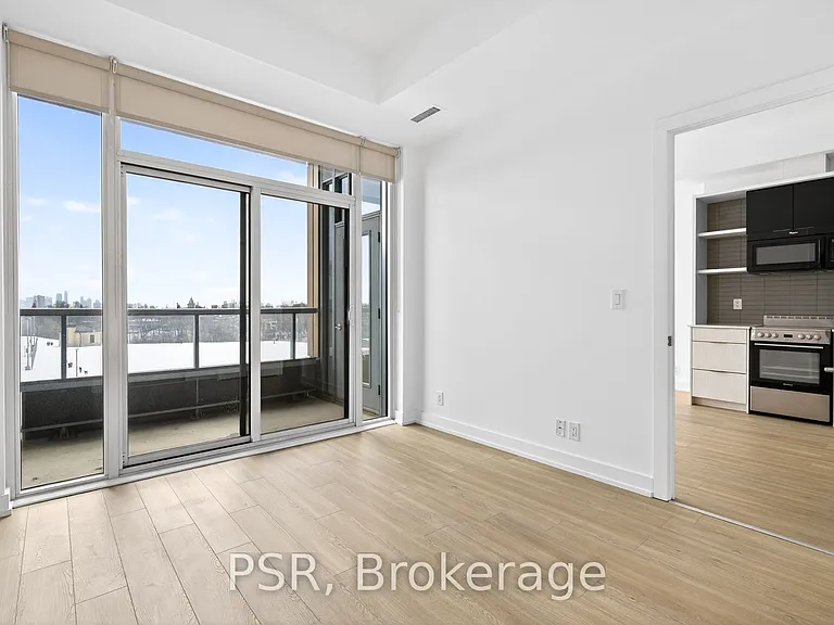 6 Parkwood Ave #509 — Photo 14
