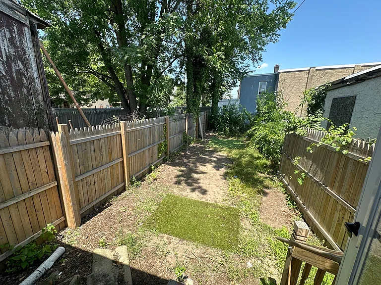 1288 E State St — Photo 14