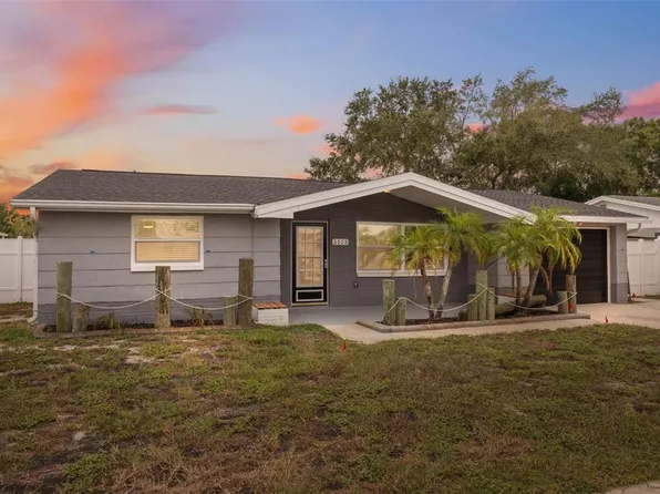 1113 Grand Blvd, Holiday, FL 34690