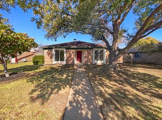 1127 Southwestern Dr, Richardson, TX 75081