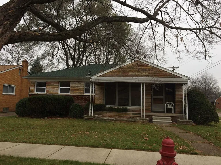 9102 Seminole — Photo 2