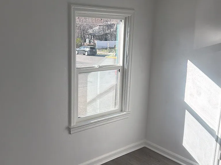 323 S 31st St #1 — Photo 9