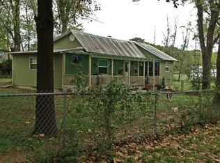 312 Cedar St, Coal Hill, AR 72832