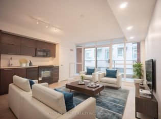 21 Nelson St #209, Toronto, ON M5V 3H9