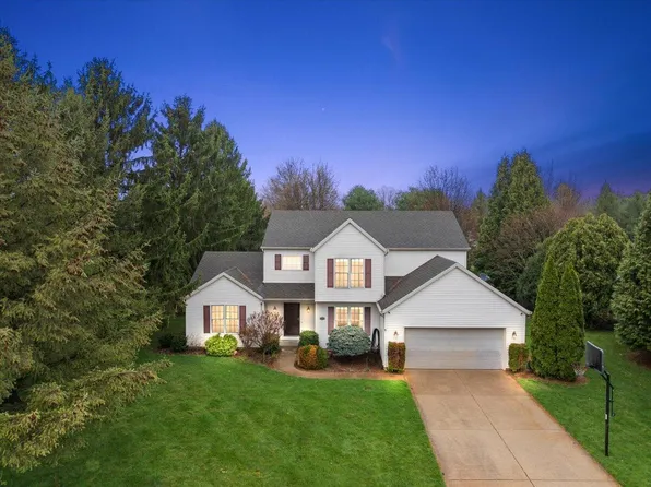 1701 J W Way St, Saint Joseph, MI 49085