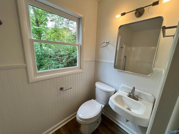 3417 Marks Dr SW, Huntsville, AL 35805