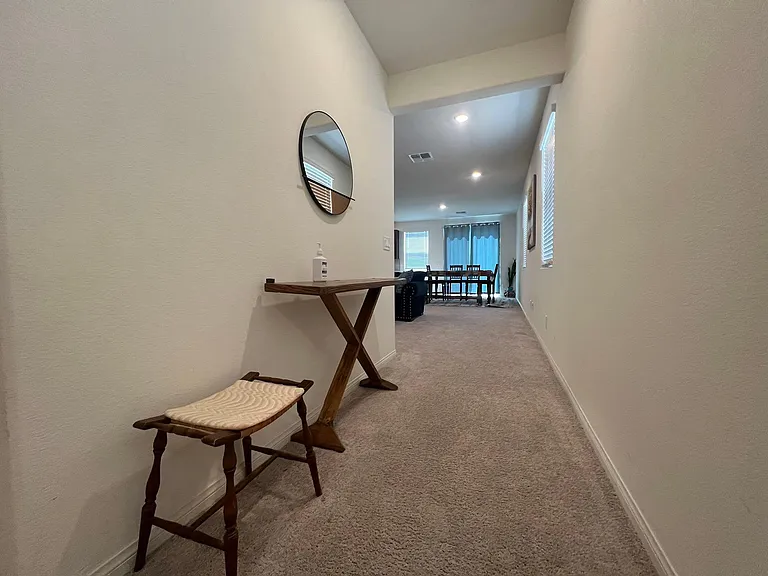 5769 Prima St — Photo 2