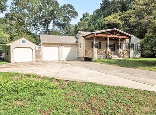 88 Greenwood St, Fairburn, GA 30213