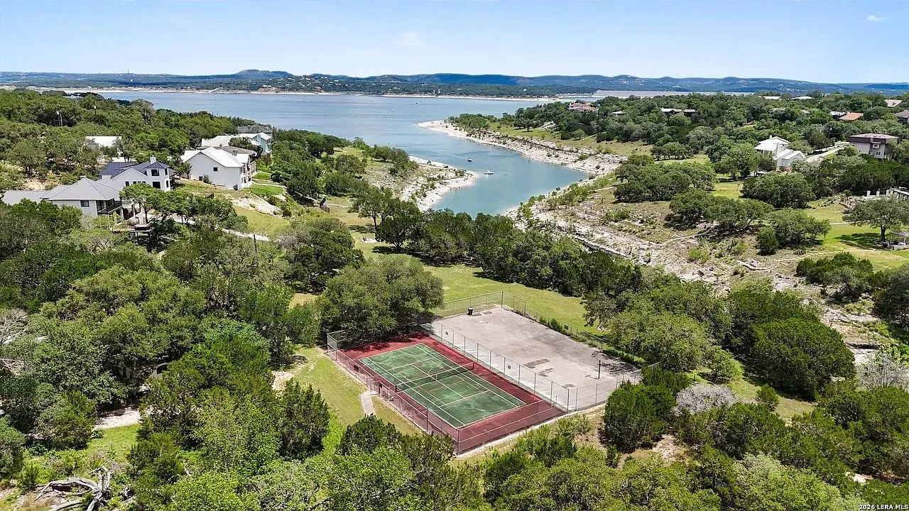Barbara Dr, Canyon Lake — Photo 4