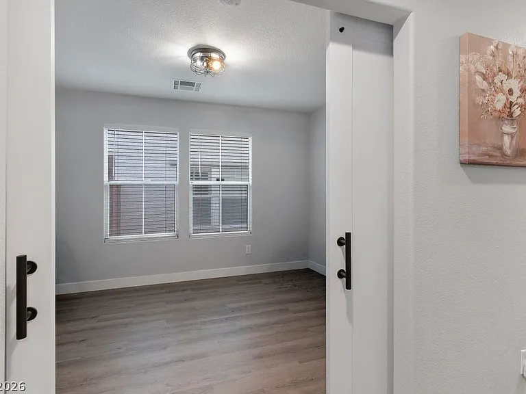 6924 Ghost Ranch Ave — Photo 18