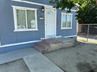 405 S 4th Ave, Avenal, CA 93204