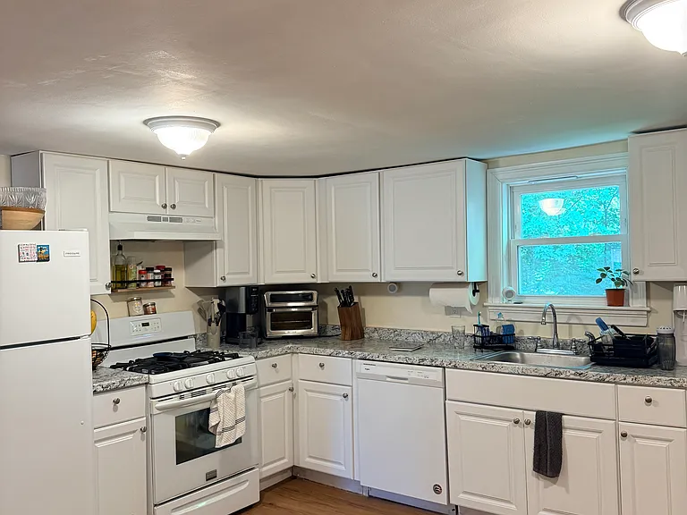 22 Harrison St #2 — Photo 10