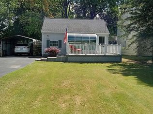 2465 Old Falls Blvd, Niagara Falls, NY 14304