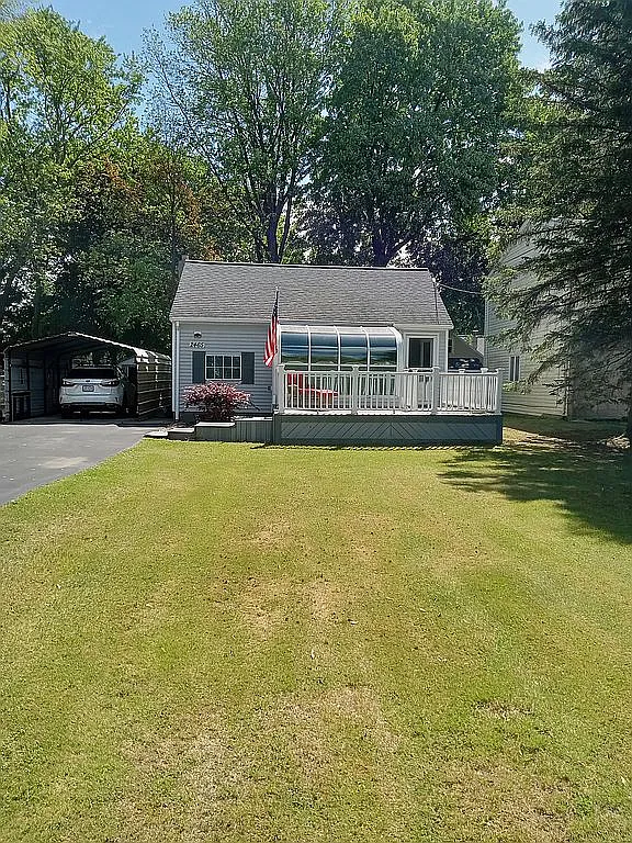2465 Old Falls Blvd photo 1