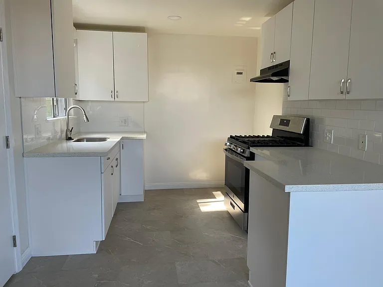 3311 Foothill Rd #3311 — Photo 5