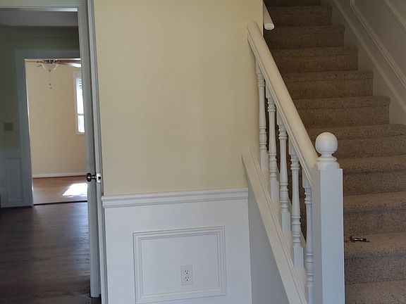 2nd image of 4220 Arbor Club Dr